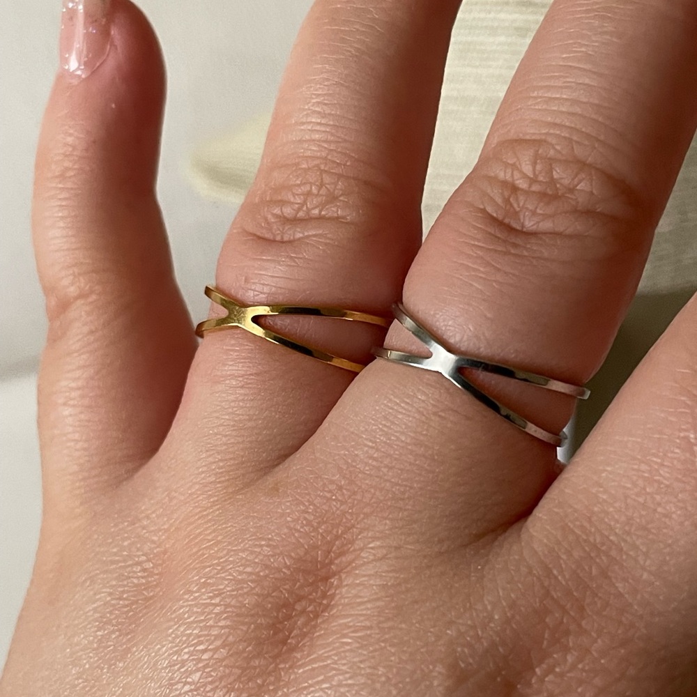 Matching Rings - Picture 3 of 3